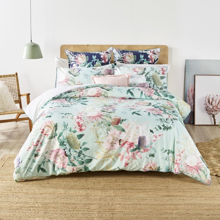 21 Stunning Spring Finds Living a Real Life